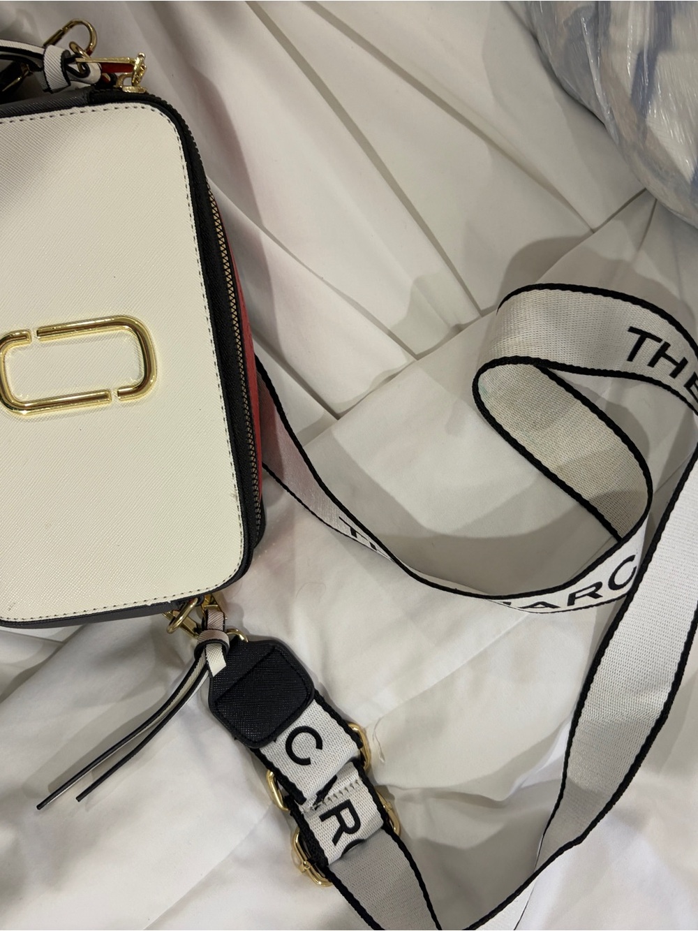 Marc Jacobs White Leather Crossbody Camera Bag with Branded Strap